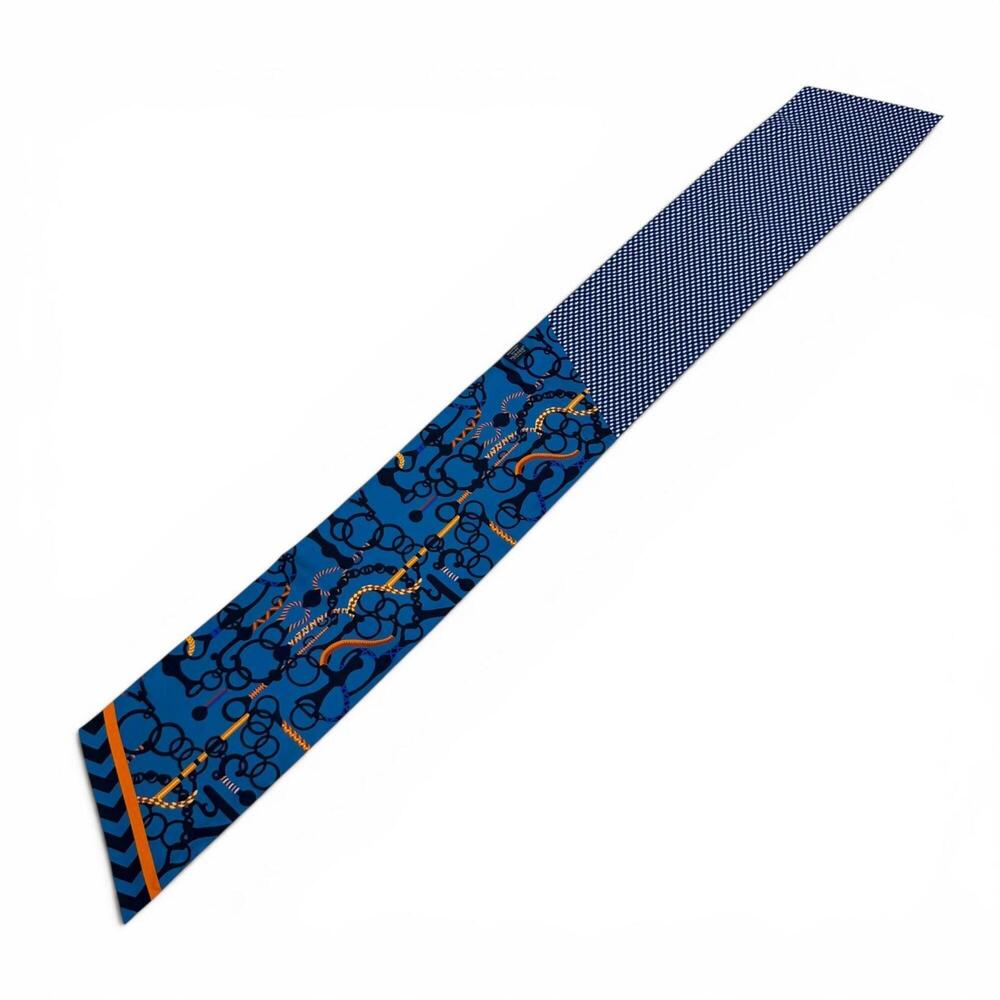 HERMES Blue Silk Scarf - Picture 4 of 8